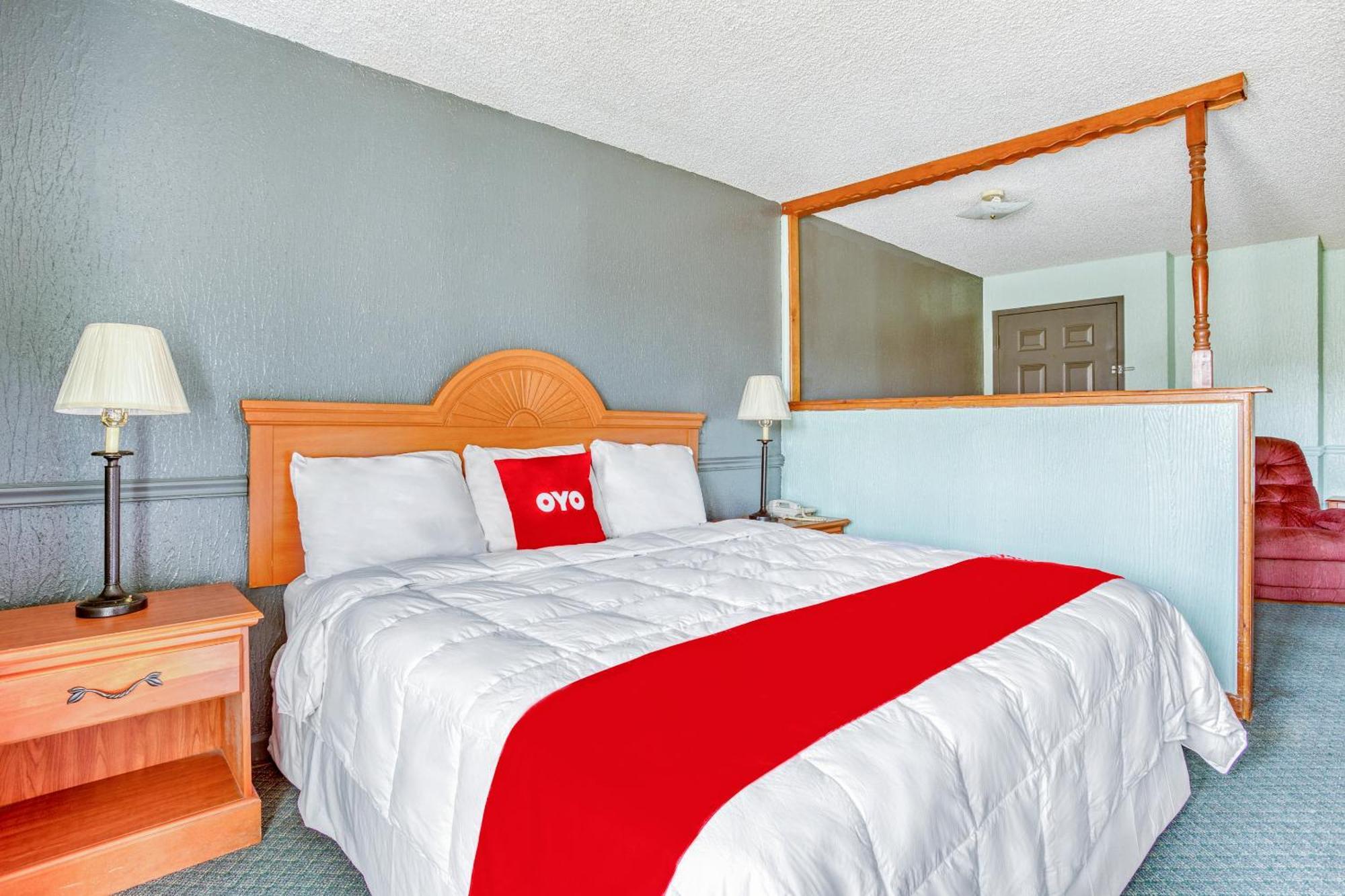 Oyo Townhouse Tulsa Woodland Hills Hotel Ngoại thất bức ảnh