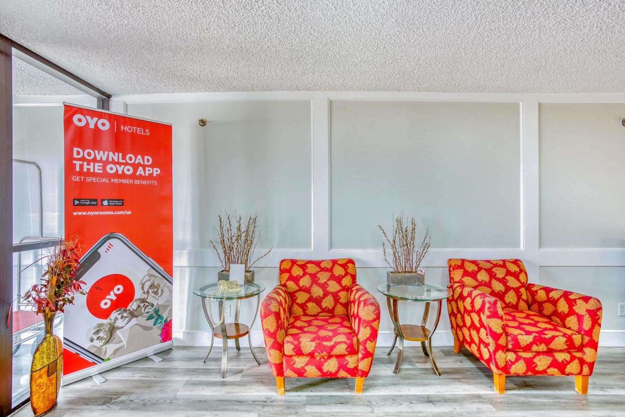 Oyo Townhouse Tulsa Woodland Hills Hotel Ngoại thất bức ảnh
