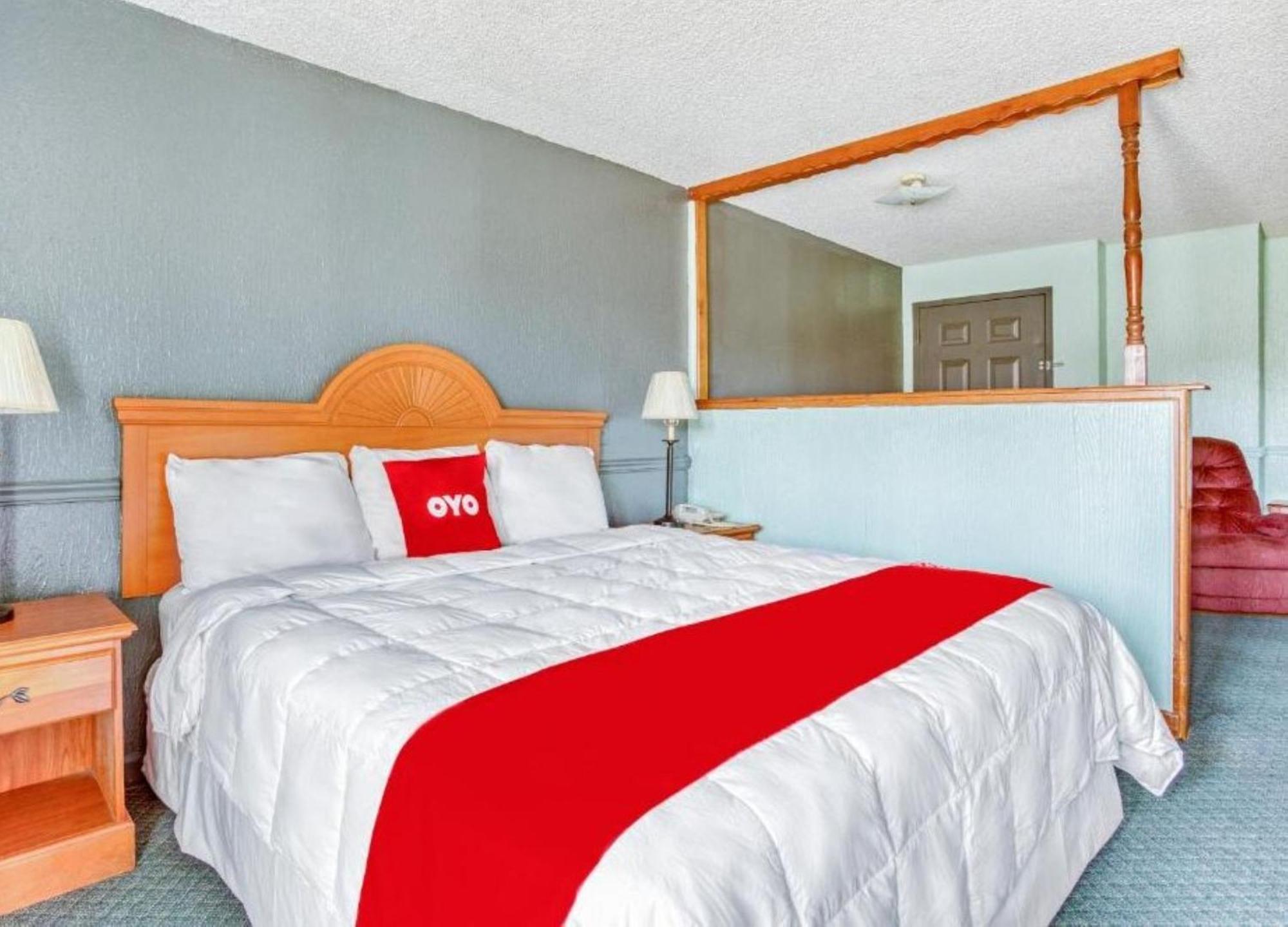 Oyo Townhouse Tulsa Woodland Hills Hotel Ngoại thất bức ảnh